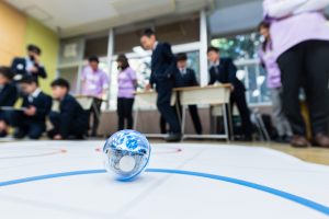 Ball-shaped robot