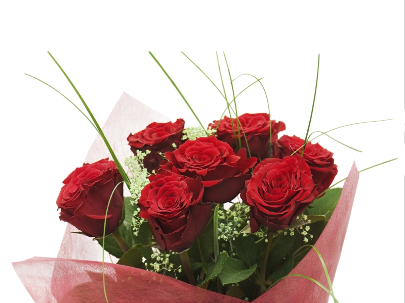 Should you buy chocolate or flowers for Valentine's Day? - The