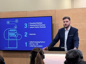 Speaker from NC Lottery speaks at SAS Innovate